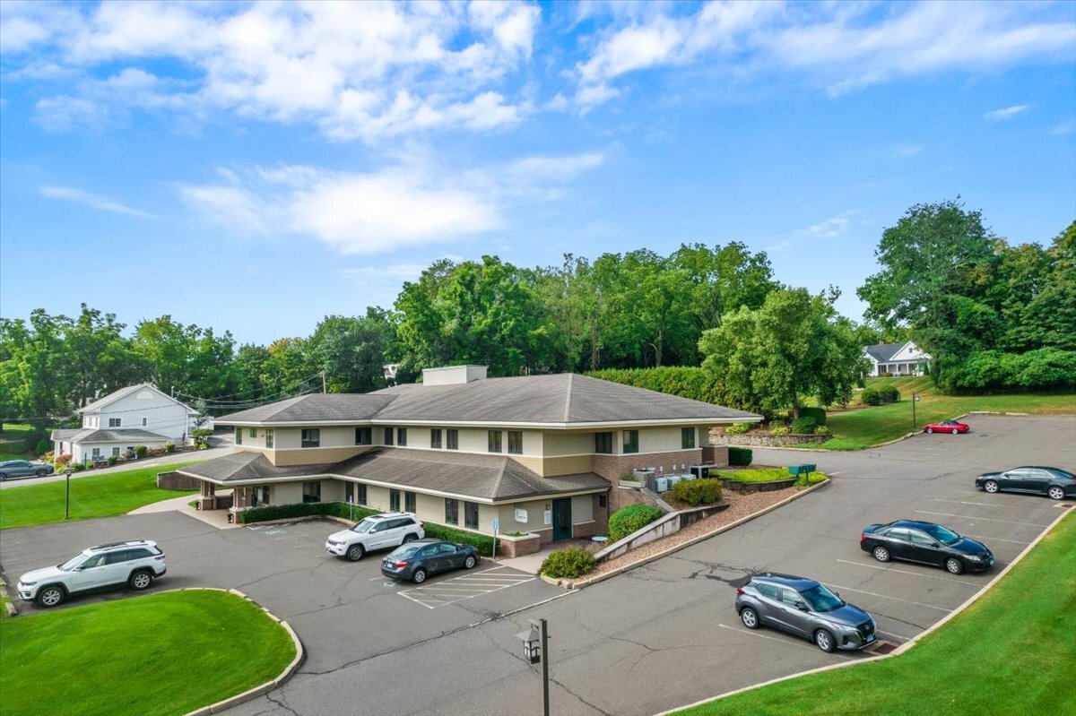 415-Highland-Ave-Cheshire-CT-Building-Photo-5-LargeHighDefinition-1